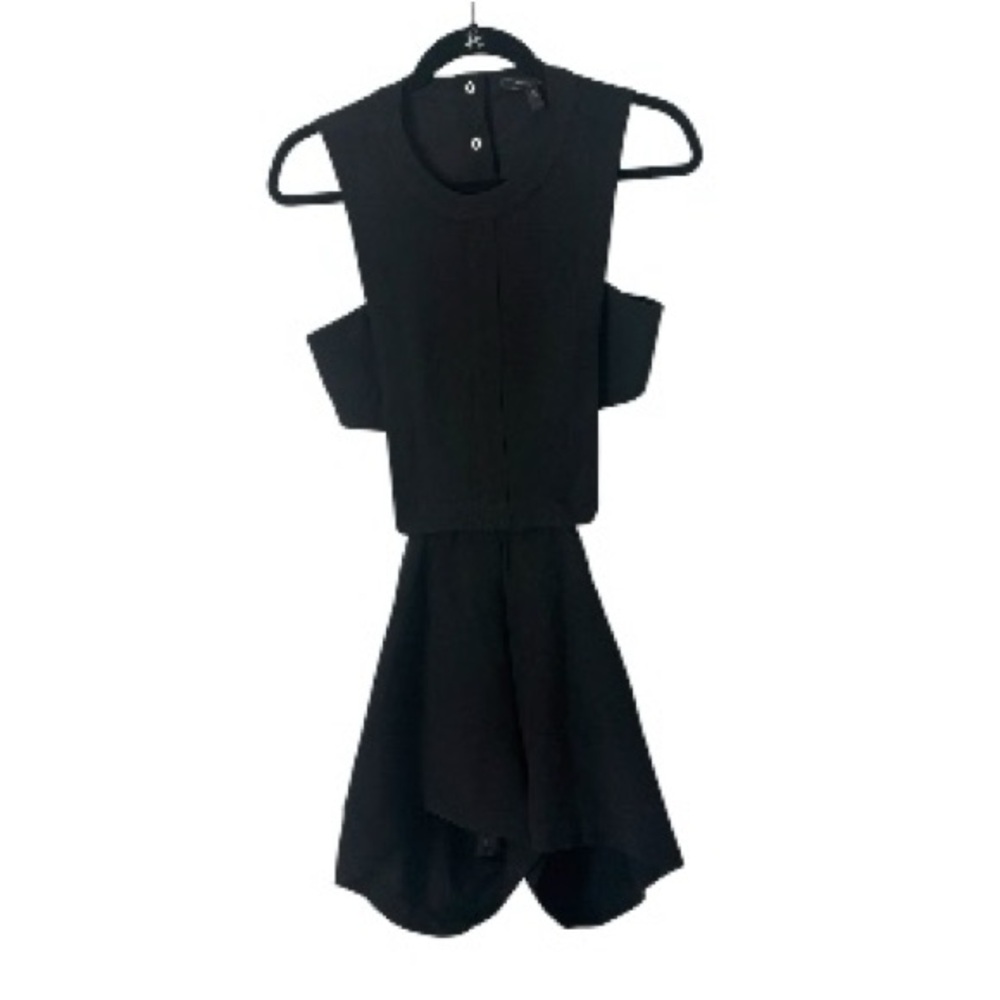 BCBGMaxAzria Leni Bib Front Romper - Picture 2 of 4
